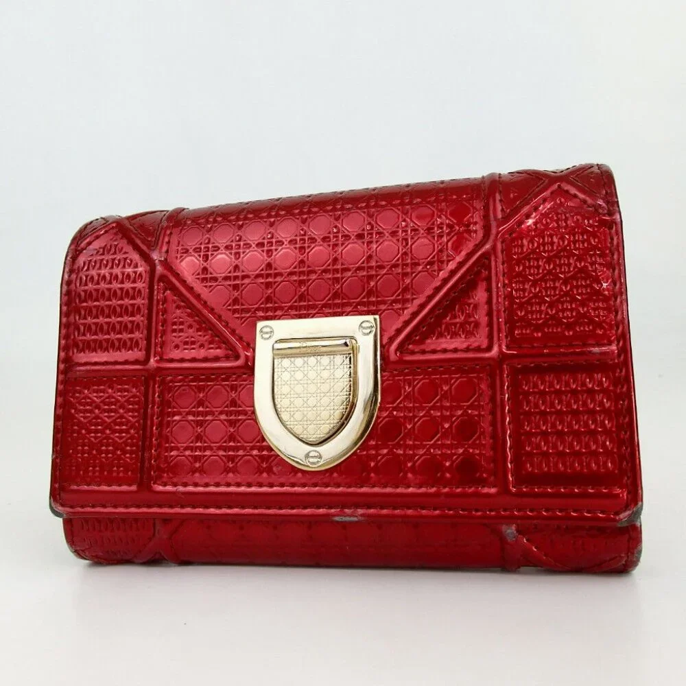 Authentic Christian Dior 26-MA-1107 Diorama Tri-fold wallet leather[Used]